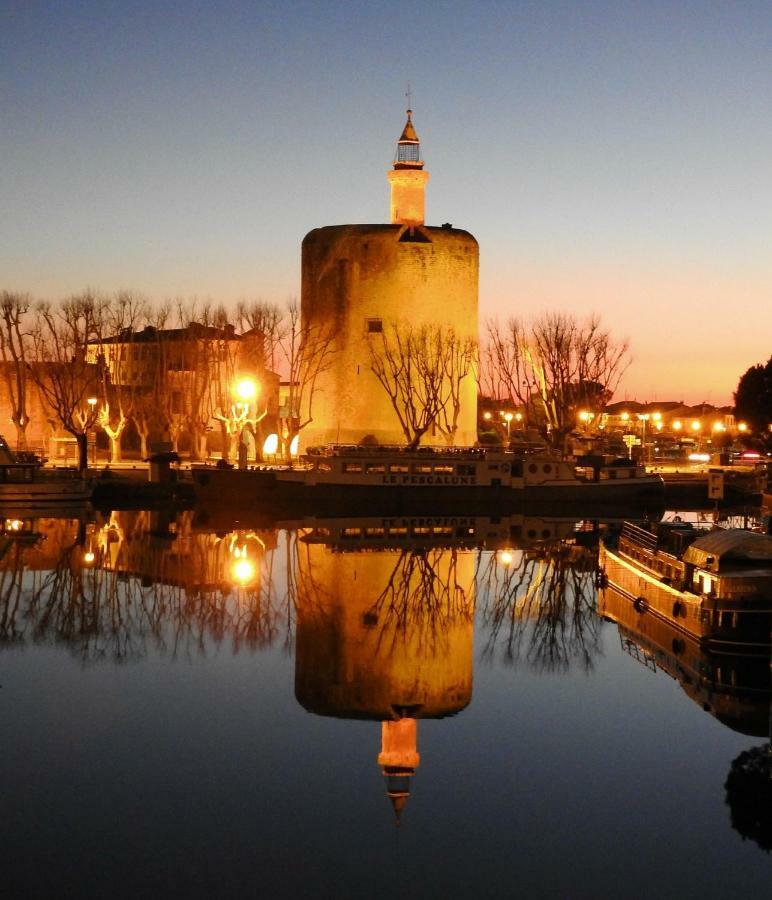 Au Coeur Des Remparts Apartment Aigues-Mortes Exterior foto